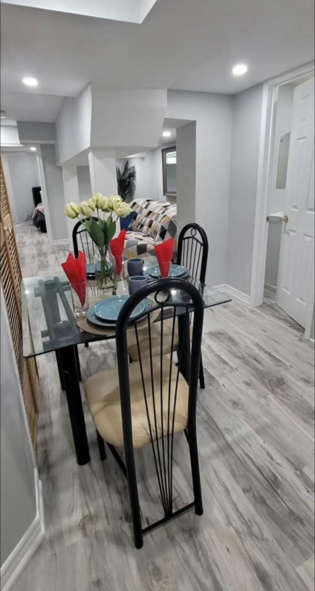 Elegant & Luxurious 3 Bedroom Home Mississauga Esterno foto